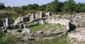 Археологически резерват “Никополис ад Иструм”