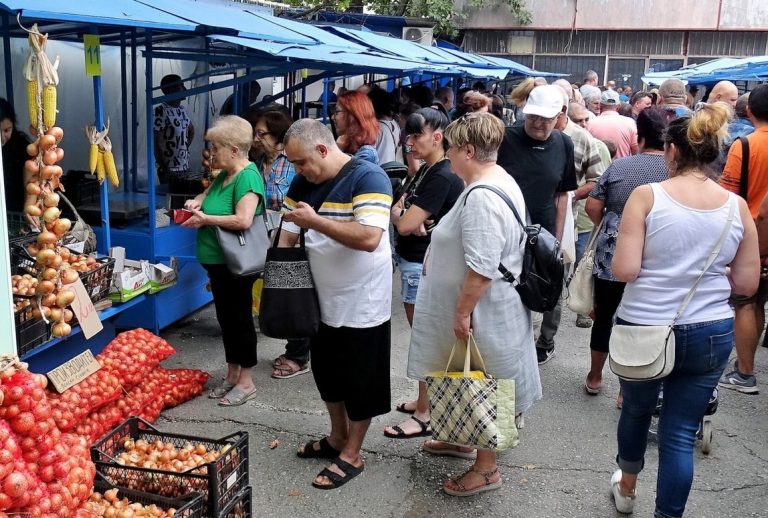 Забележителности | Фермерският пазар вече ще бъде и в сряда