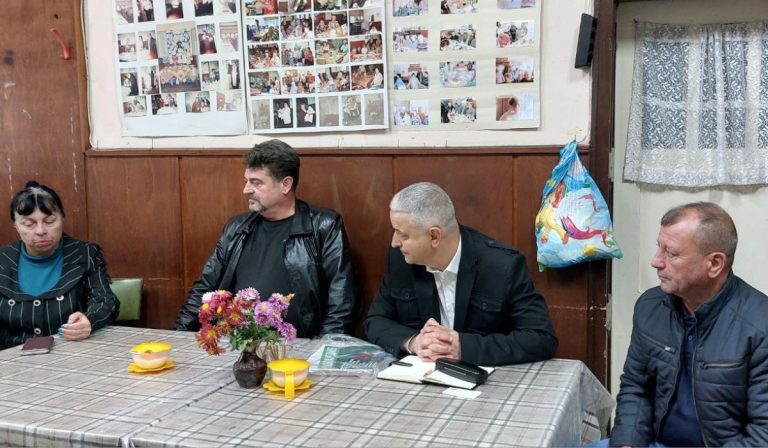 Забележителности | Ангел Янчев пое ангажимент към жителите на Димча да сигнализира институциите за проблема с водата