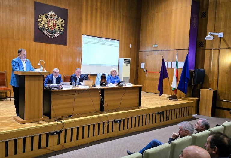 Забележителности | Такса смет във В. Търново няма да се повишава, Общината въвежда система за разделно събиране на хранителни отпадъци