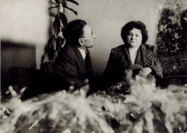 Забележителности | Предлагат за почетен гражданин Мария Манева, ръководила културата на В. Търново в най-големия й разцвет