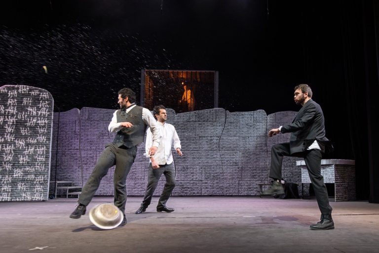 Забележителности | Спектакълът “Солунските съзаклятници”  с премиера във великотърновския театър