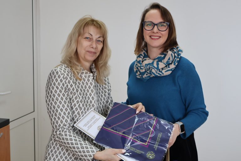 Забележителности | Посланикът на Ирландия бе във Великотърновския университет