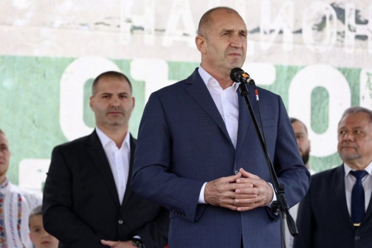 Регистрираха в ЦИК коалицията на Румен Радев „Прогресивна България“