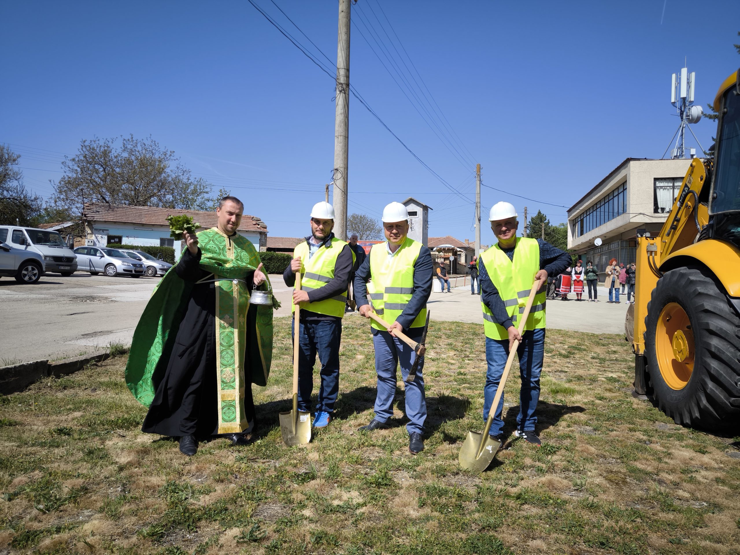 Забележителности | Започна рехабилитацията на още 2 км от пътя Павликени – Дъскот – Паскалевец