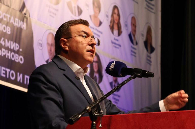 Забележителности | Проф. Костадин Ангелов: Велико Търново ще диша чист въздух – щом здравето е застрашено, милионите в завода нямат значение