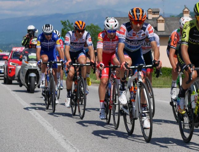 Велосипедният елит на света превзема Велико Търново