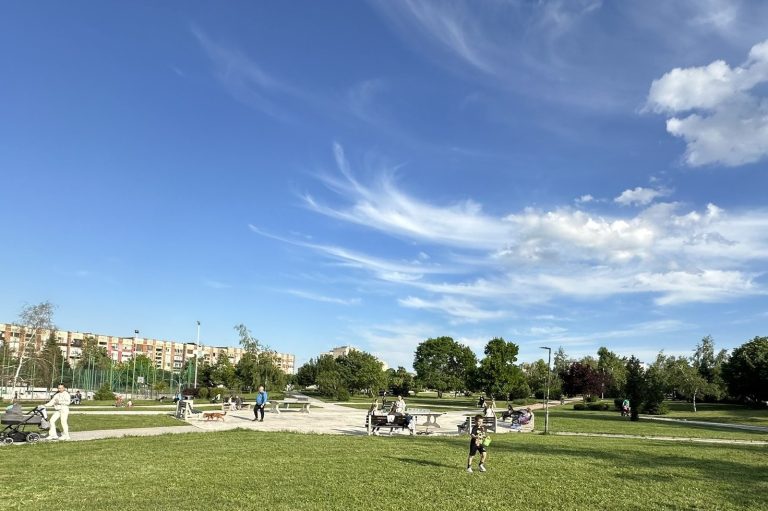 Забележителности | В Горна Оряховица пръскат срещу кърлежи и бълхи в понеделник, 27 април