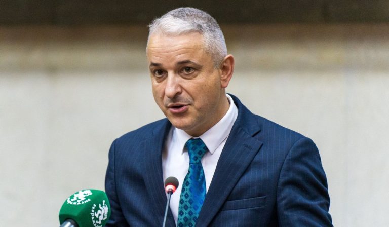 Забележителности | След срещи и сигнали от великотърновци: Ангел Янчев стартира комплексна ревизия на управлението на кмета Даниел Панов