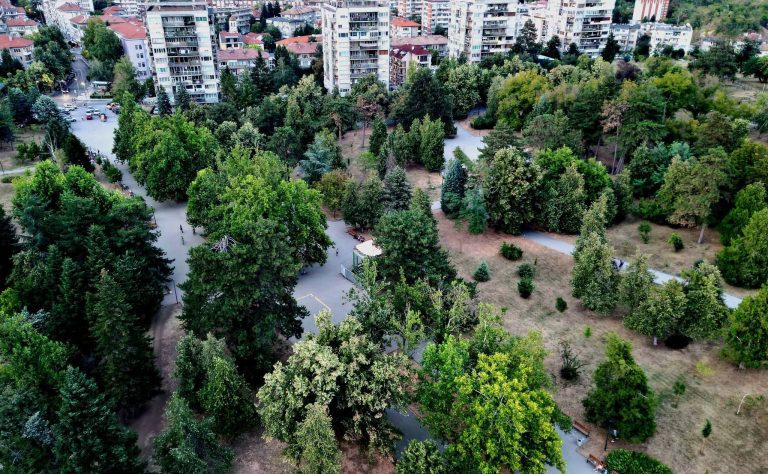 Забележителности | Децата с велосипеди са добре дошли в парк „Дружба“ – твърдението за забрана е фалшива новина!